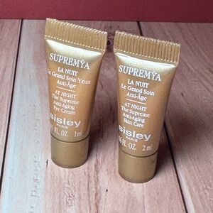 Sisley Supremya Night Eye Cream in Gold